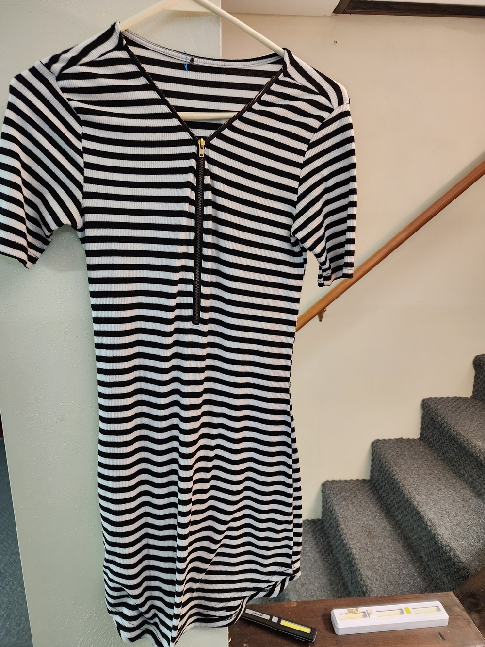 Black & White Striped Women’s Mini Dress No Brand